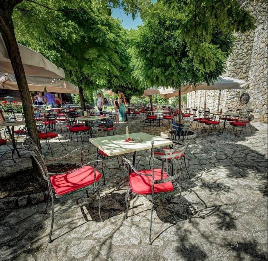 Ethno Village Stanisici Bijeljina Exteriör bild